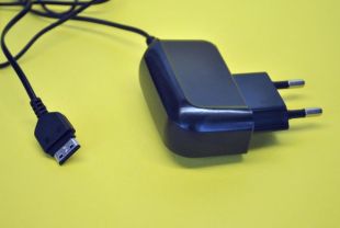 СЗУ Samsung D880 (тех. пакет)