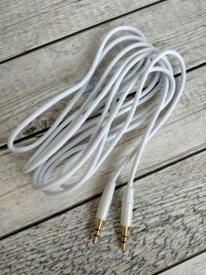 Аудио кабель 3,5mm/3,5mm AUX 2m (круглый, тех. пакет) White 