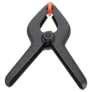 Зажим 3" для фиксации дисплейного комплекта в корпусе при установке требующей склеивания (M)