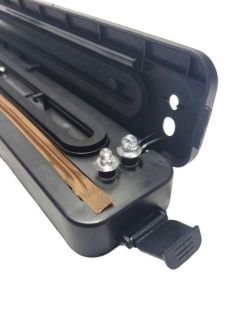 Вакууматор Vacuum Sealer YQ-688 (індикатор від мережі, 10 пакетів у комплекті)