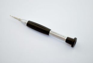 Отвертка Baku BK-331 NEW 1,5 mm(-) (W) 